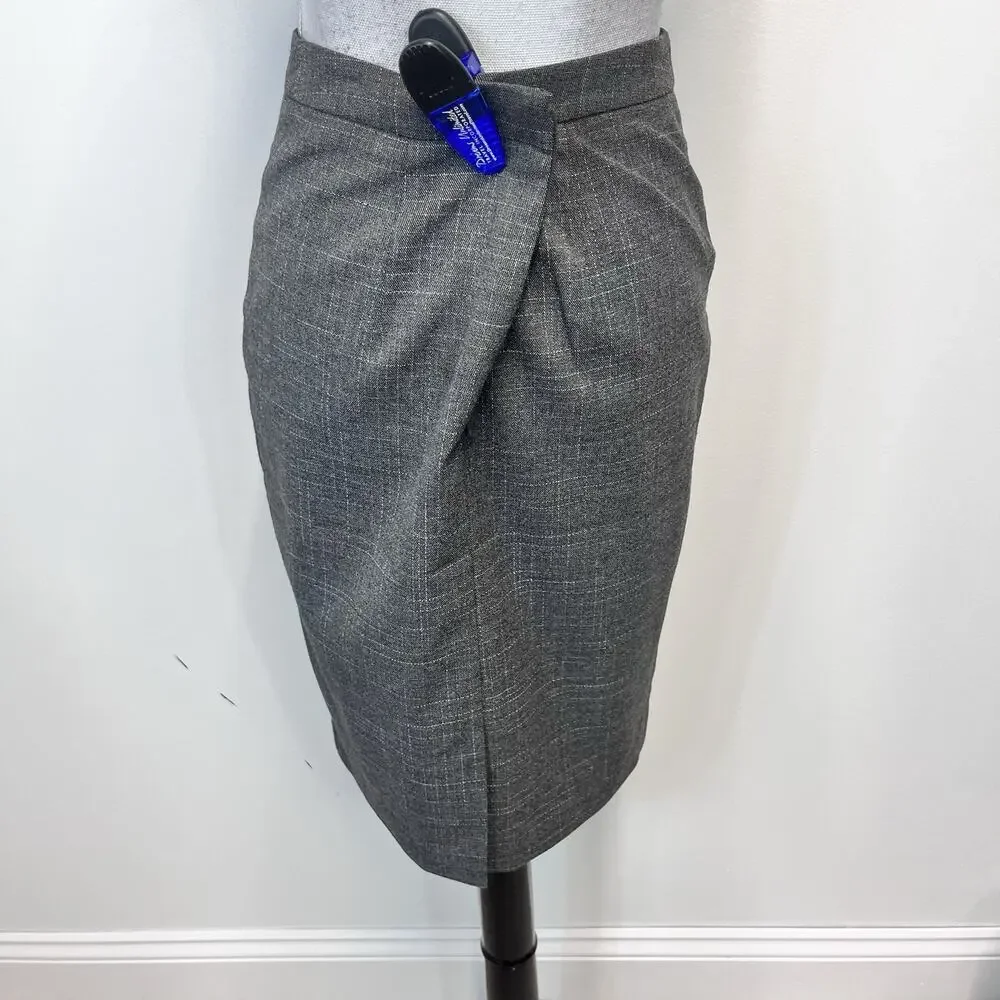 Ann Taylor Skirt size 2 Gray White Plaid Pencil Knee Stretch Career Suit Church - Picture 5 of 6